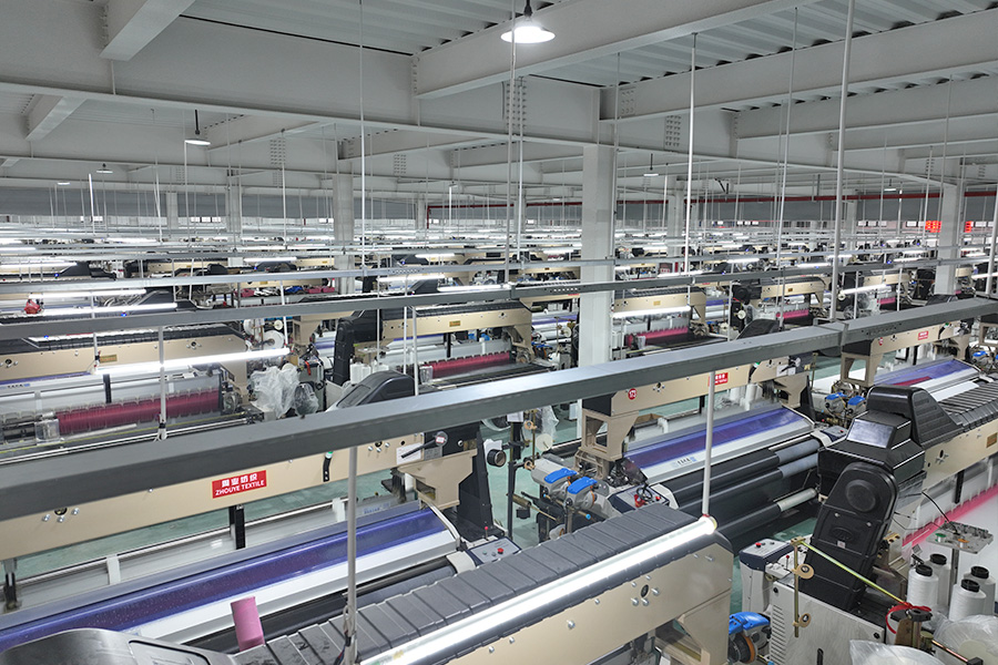 Ang ika -136 na Canton Fair ay malapit nang buksan, at ang booth ng jiaxing city Zhouye Textile Co, Ltd ay nakakaakit ng maraming pansin