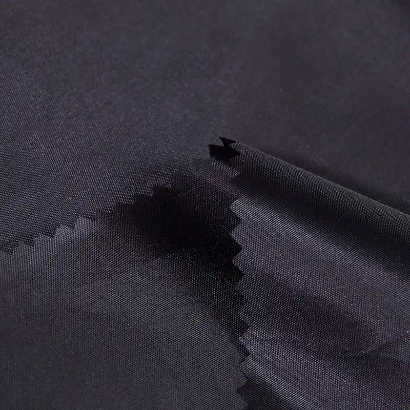 Paglaban ng panahon ng PVC coating polyester taffeta
